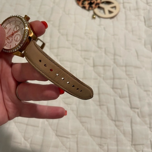 Fossil Watch - Picture 10 of 10